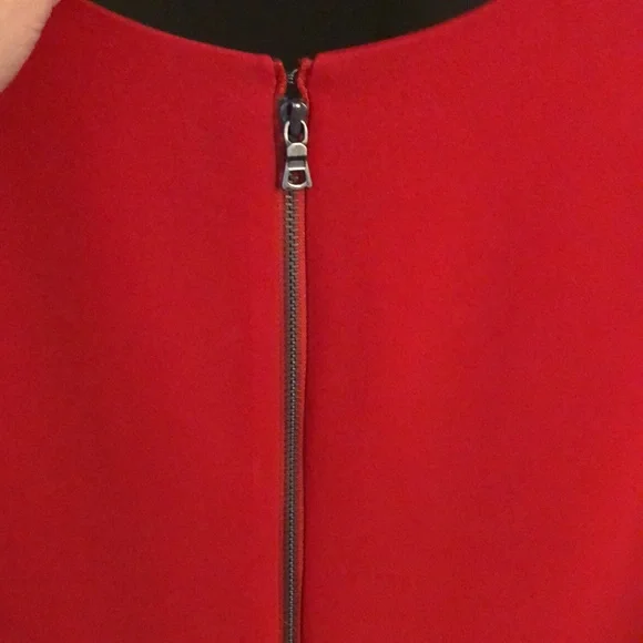 NWT Alice + Olivia Classics Cherry Peplum Dress, Size 8. Retail $330. - Picture 10 of 14